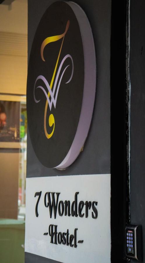 7 Wonders Hostel @ Boat Quay Singapore Exterior photo