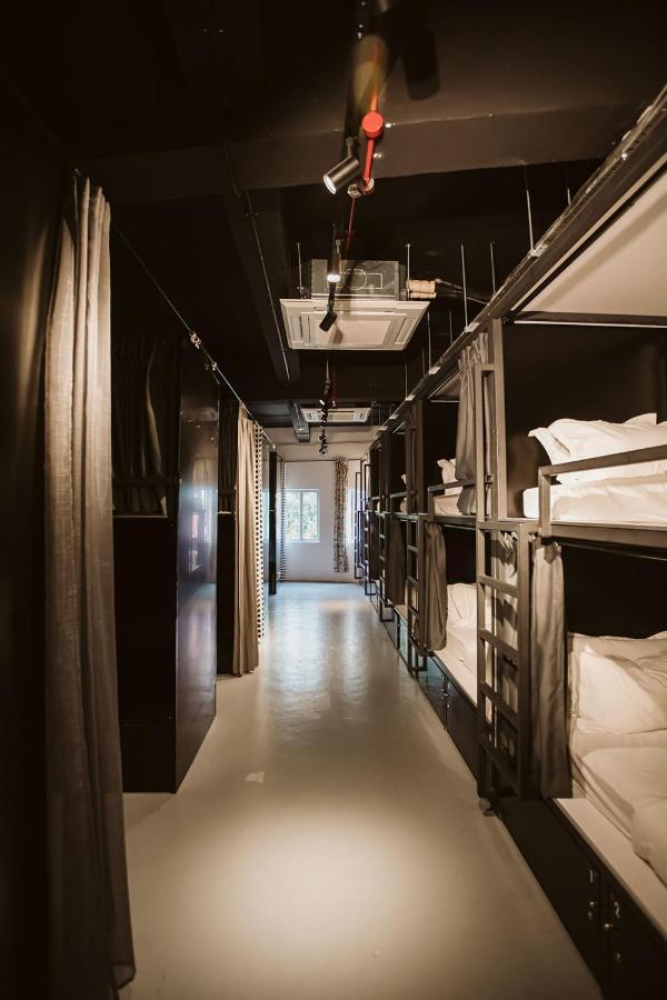 7 Wonders Hostel @ Boat Quay Singapore Exterior photo