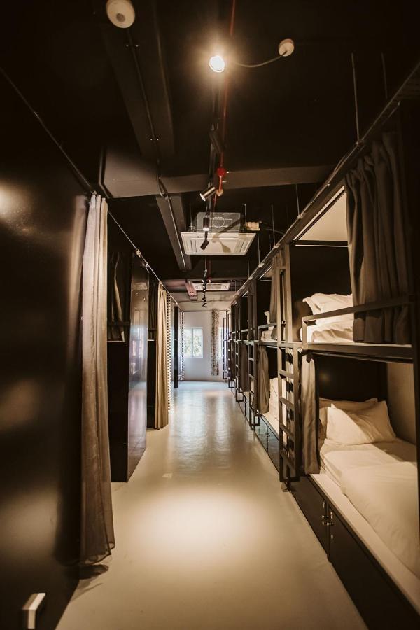 7 Wonders Hostel @ Boat Quay Singapore Exterior photo